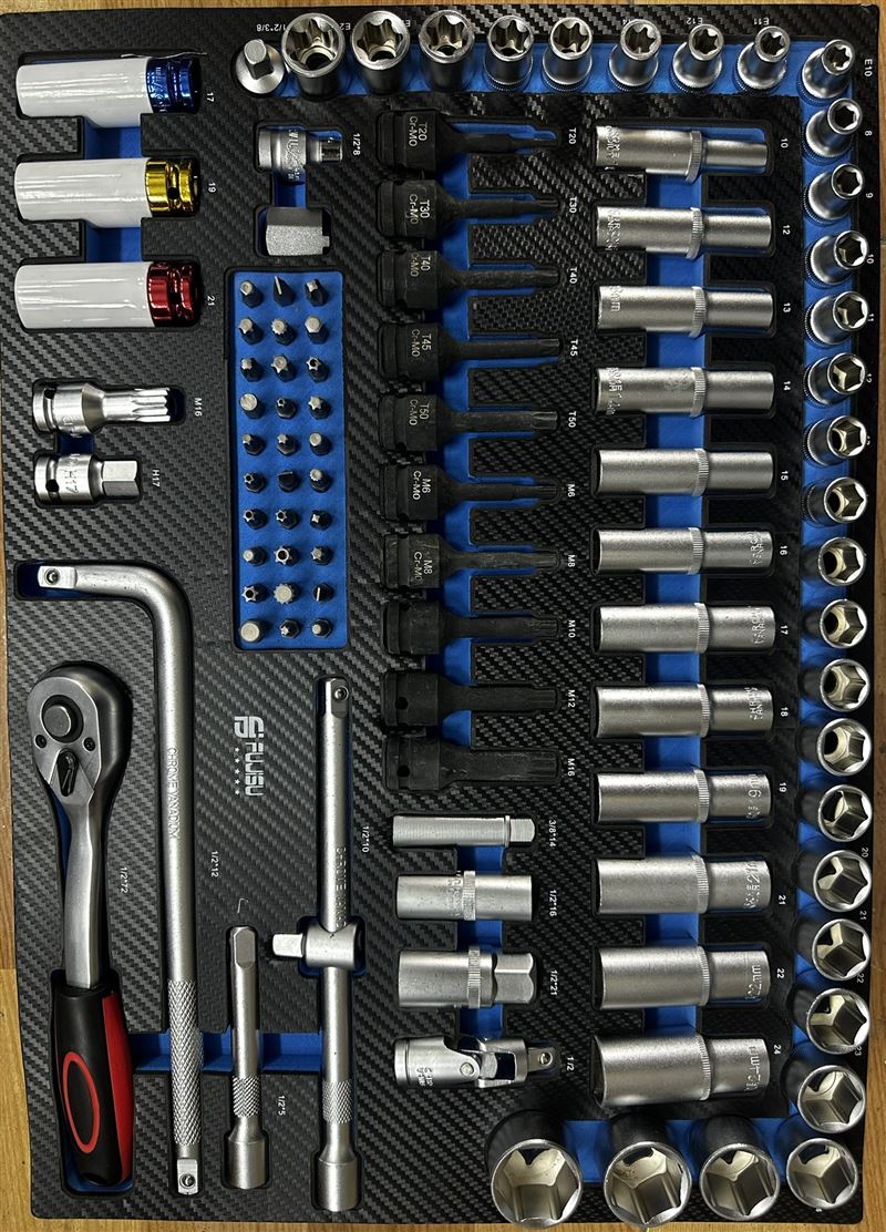 Khay khẩu 1/2 inch, khẩu E-Torx và bit đen Cr-Mo trong tủ đồ nghề Fujisu